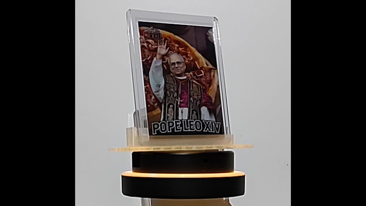 Pope Leo XIV 2025 Leaf Metal Trading Card Deep Dish Pizza Parallel