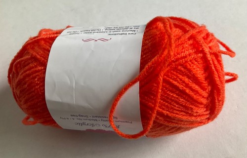 UMG Creative Crafts 100% filato acrilico 2 oz lotto di 8 matassine - Foto 4 di 5