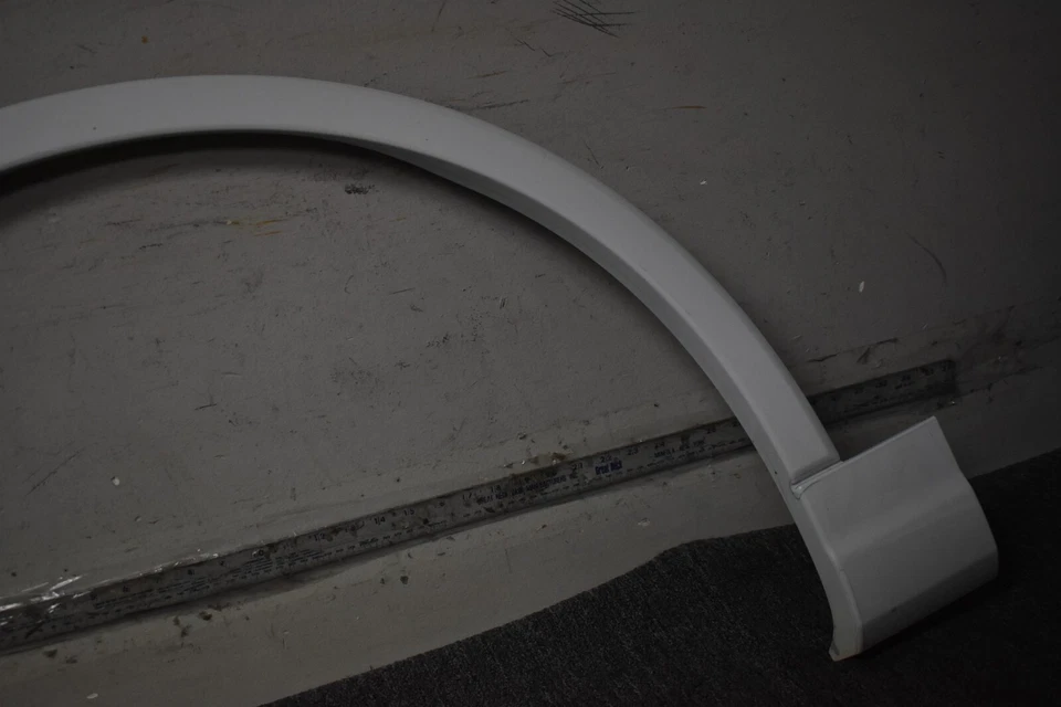 AUDI FENDER FLARE FACTORY OEM Foto 3 de 4