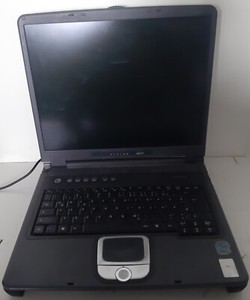 Acer Travelmate 240 Display 15'' Notebook Lap Top (507 )