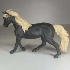 Safari Ltd Horse Rocky Mountain Black Stallion 2008 Winner's Circle Model Figure