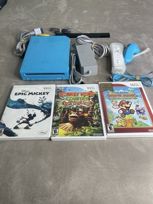 Nintendo Wii Blue Console Bundle Super Paper Mario DK Returns Epic Mickey OEM
