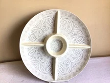 Shabby Chic Round Farmhouse Melamine Divided Appetizer Chip N Dip Serving Dish