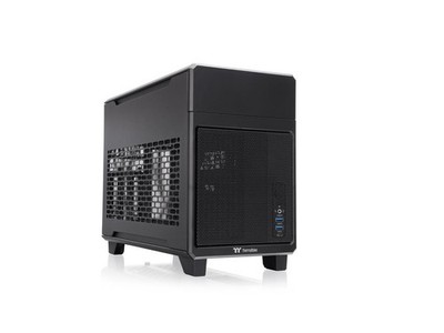 Thermaltake TR100 SFF mITX Chassis, PCIe 4.0 Riser Cable.