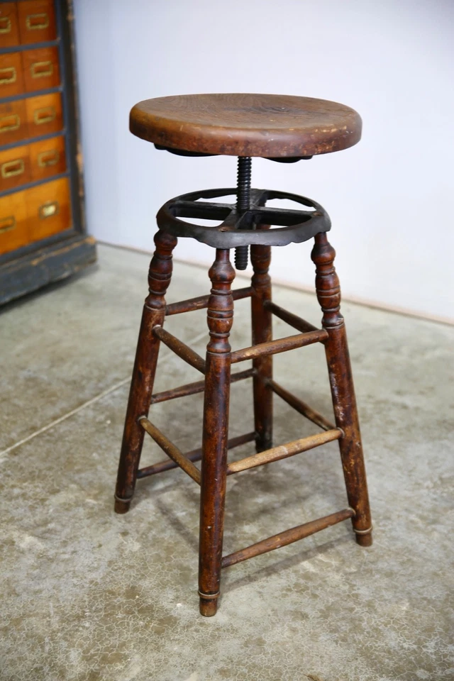 Antiguo Taburete de Dibujo Roble Hierro Fundido Ajustable Silla Giratoria Tienda Industrial De Colección Foto 3 de 4