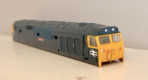 LOCOMOTORA DIÉSEL LIMA OO GAUGE BR AZUL CLASE 50 50001 DREADNOUGHT - SOLO CARROCERÍA | Condition: Used