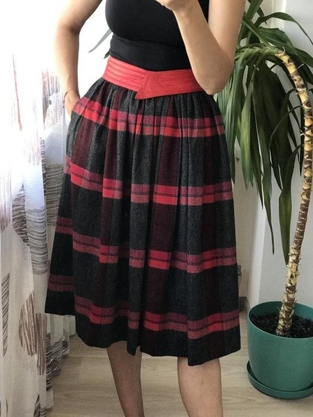 Damen Escada Rock Rot Wolle 38