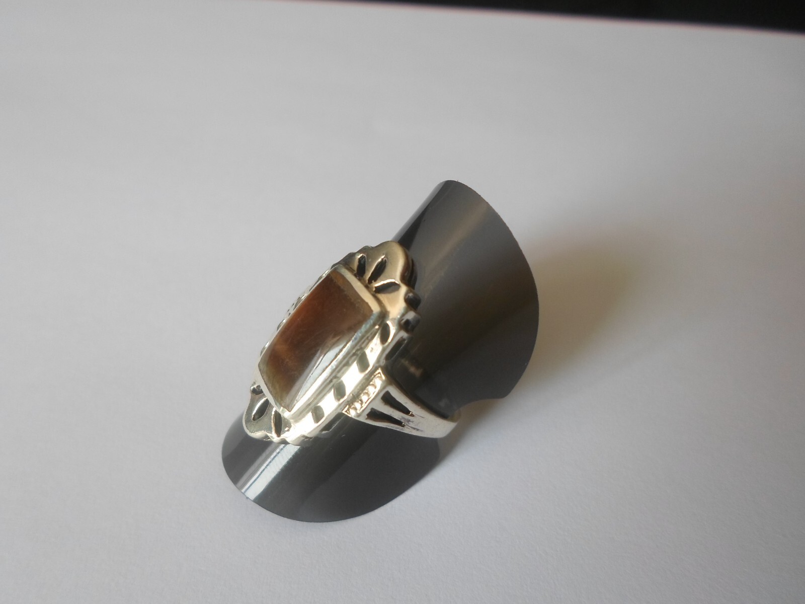 solid silver ring, tiger eye rectangle, openwork … - image 7
