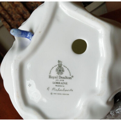 Royal Doulton Figurine (LORRAINE) | eBay