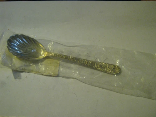 Sealed in Kirk Stieff Co. Plastic Sterling REPOUSSE 6" SUGAR SHELL S. Kirk & Son