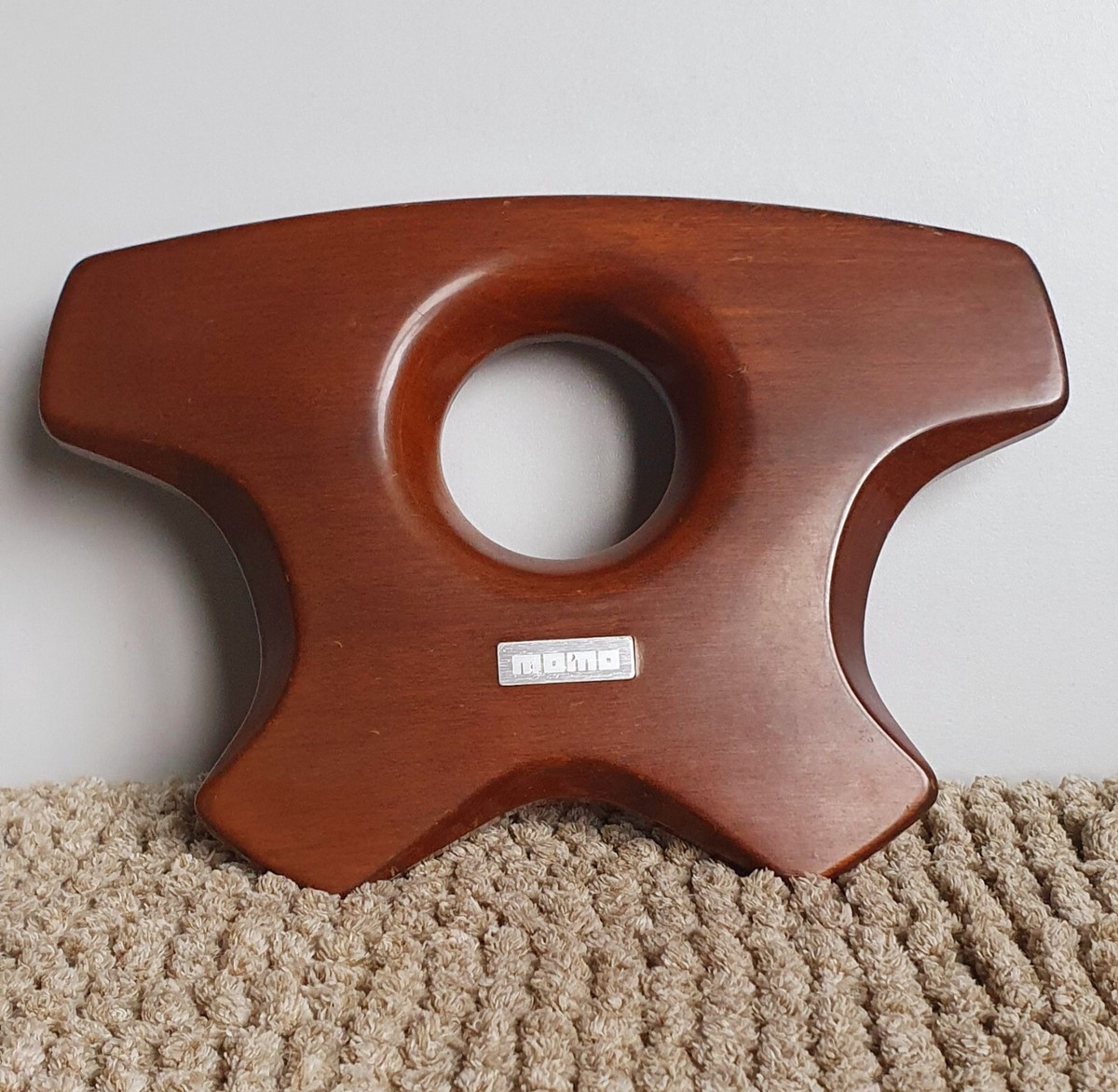 【公式】フジのお歳暮・冬ギフト steering wooden Astra MOMO wheel Jaguar RARE pad horn パーツ