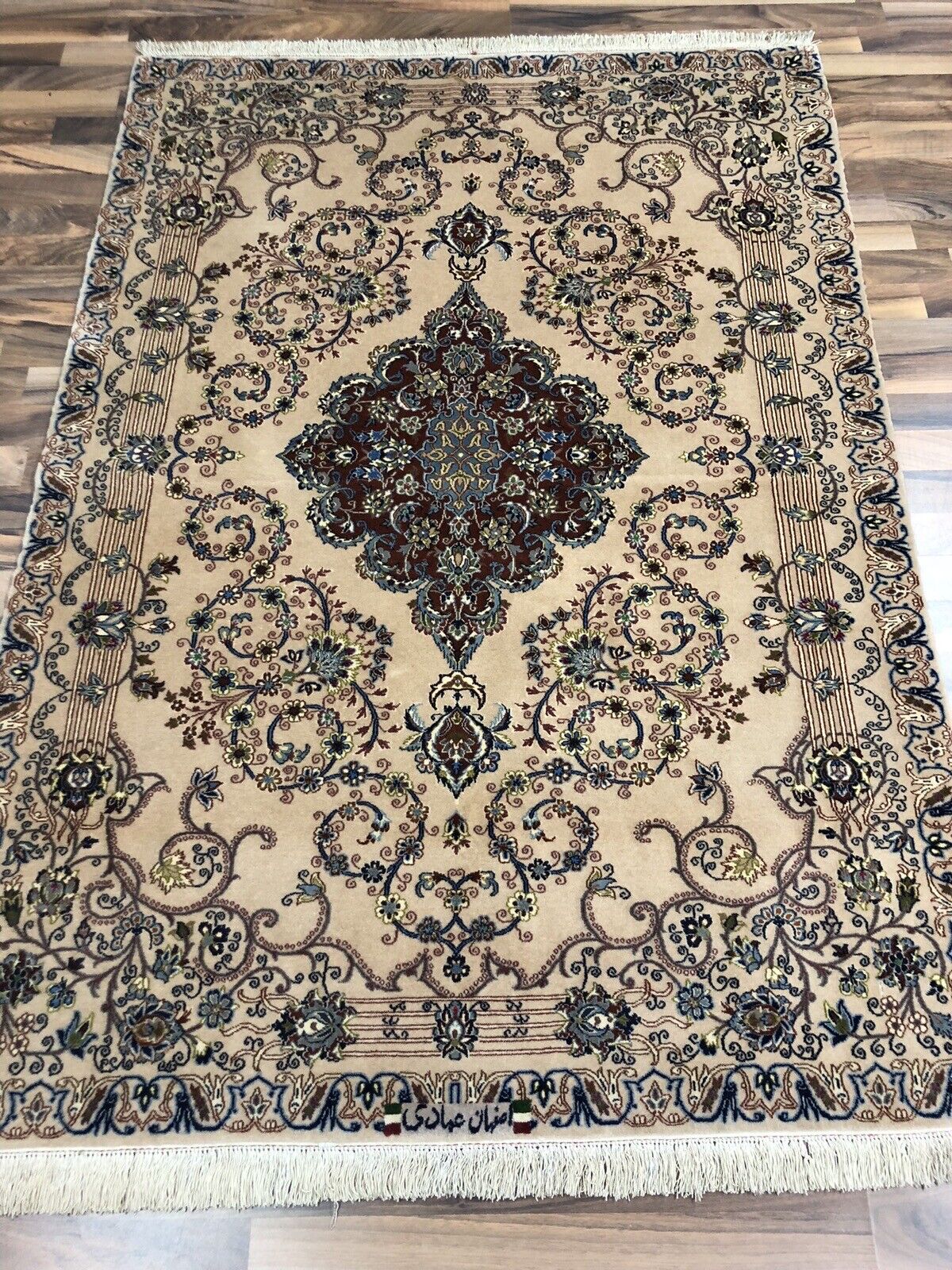  Isfahan 112 x 136 Handgeknüpft Orientteppich Carpet Rug 