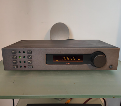 QUAD FM4 QUAD クオード FM4 ラジオチューナー QUAD FM4/FM4GYの仕様