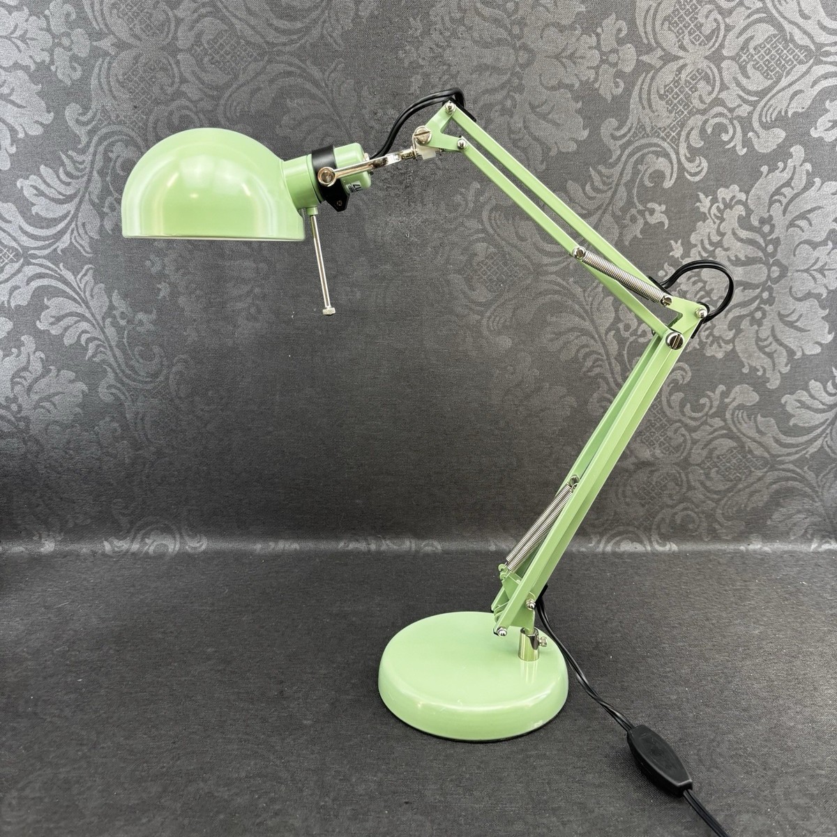 IKEA FORSA Matte Green Desk Work Lamp Adjustable Arm Head Metal 