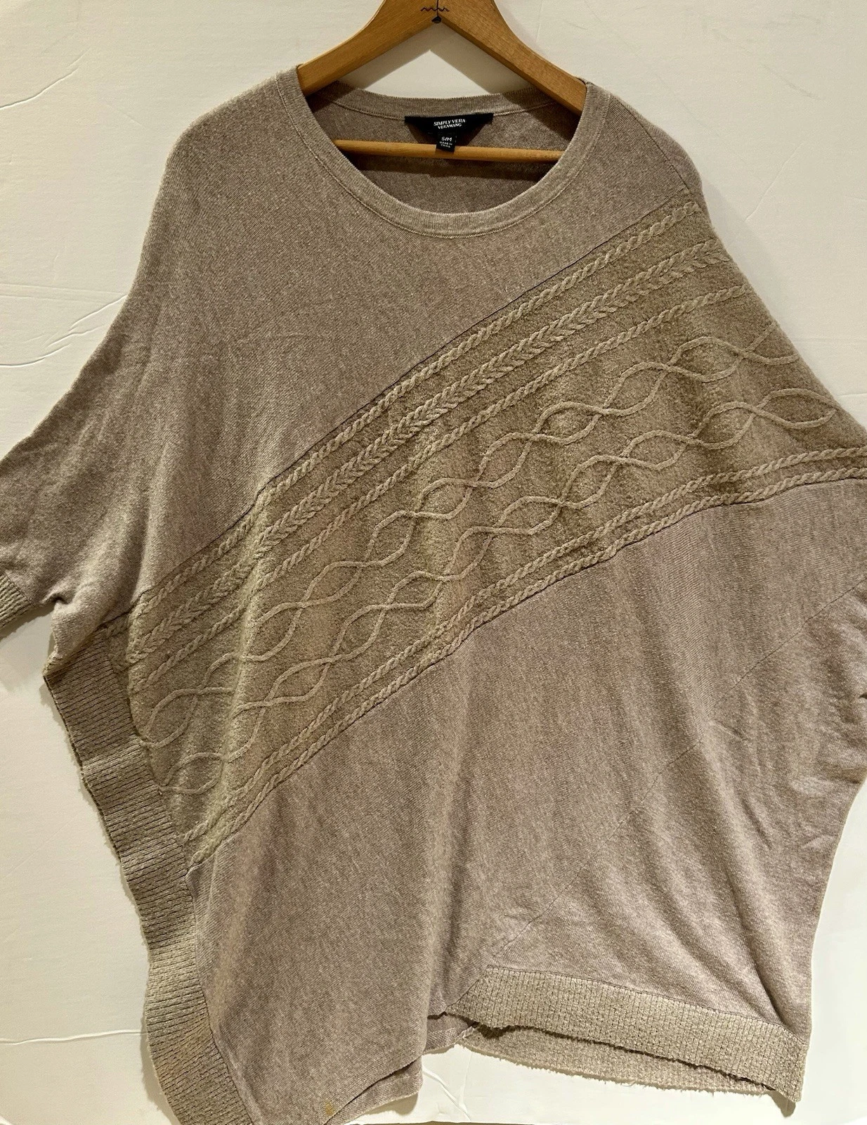 Simply Vera | Vera Wang Cable Knit Poncho Sweater Top Beige Tan | Size S/M