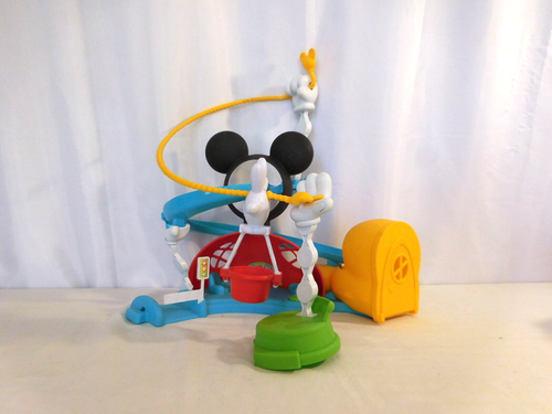 Disney Magic of Disney Mickey + Minnie's House + Cruisin Camper RV + Clubhouse Z - Picture 4 of 12