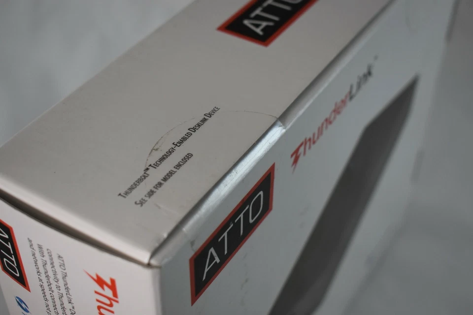 ATTO ThunderLink FC2082 Thunderbolt 2 to Fibre Channel Adapter TLFC-2082-D00 NEW - Image 3 of 4