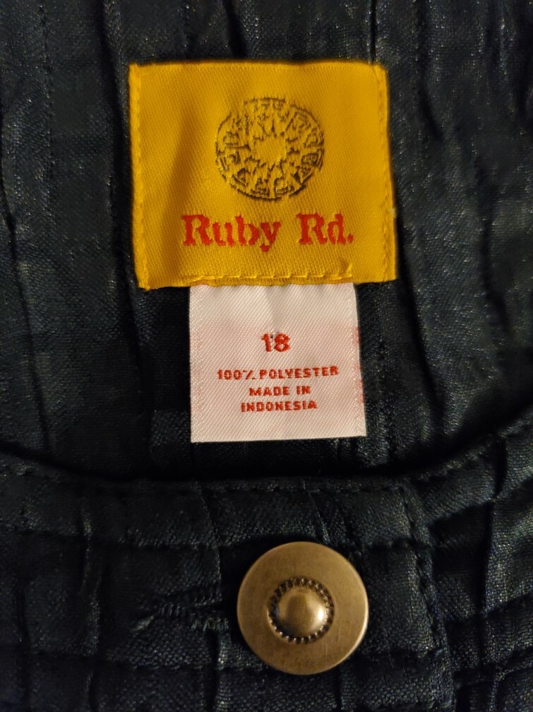 Ruby Rd Women's  Alligator Pattern  Button up Jac… - image 3