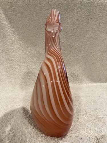 Multi-Colored Art Glass Swan w/Distinct Glass-in-Glass Soft Colored Swirls 7.75" - Picture 5 of 9