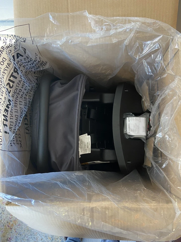 Asiento de coche Evenflo Litemax DLX portabebés orientado hacia atrás - Sawyer Click & Go Foto 4 de 4