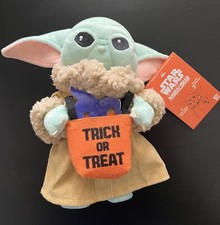 Star Wars The Mandalorian Baby Yoda Grogu Halloween Waddler Sound Plush NEW