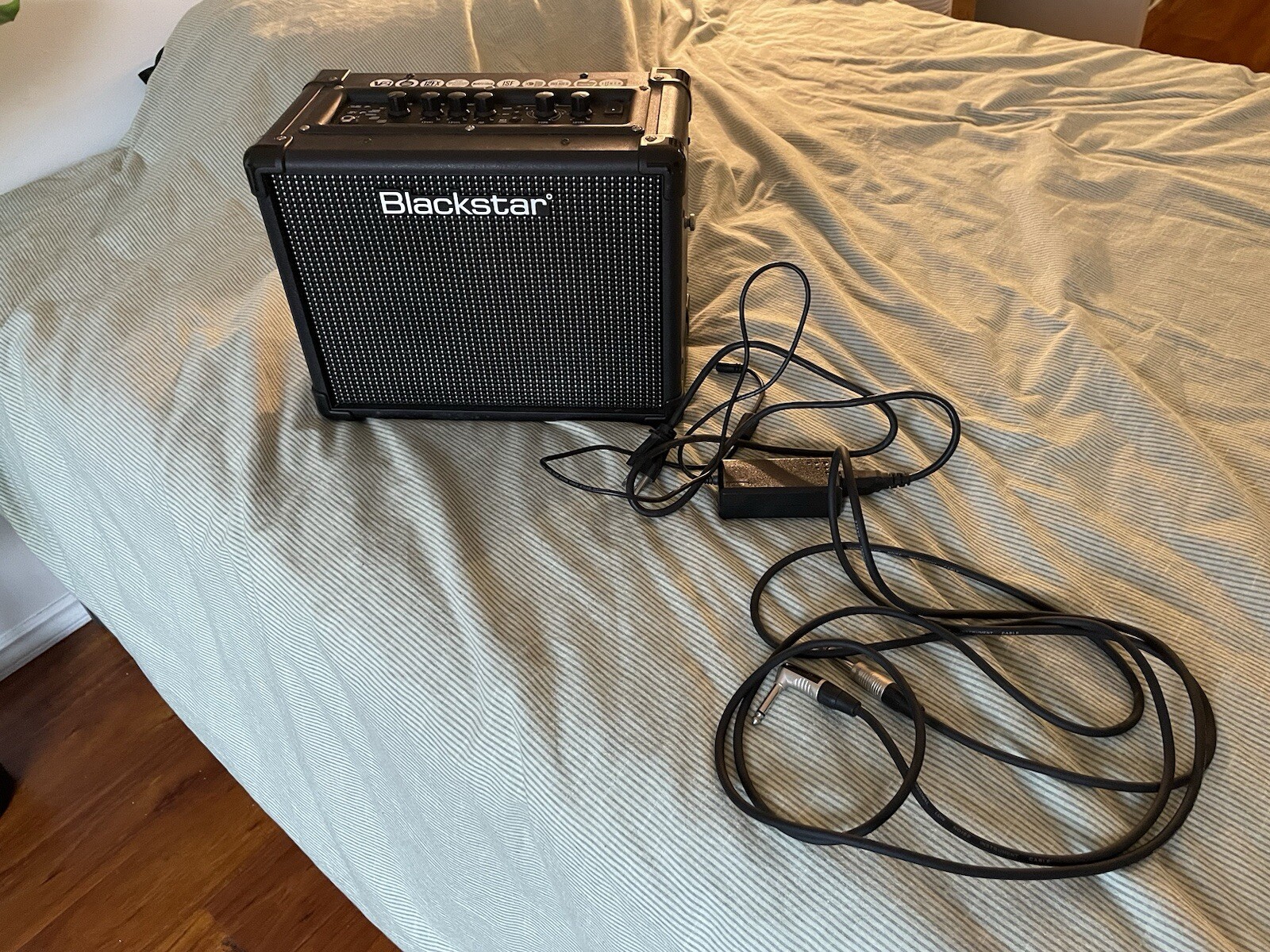 Picture 1 of 5