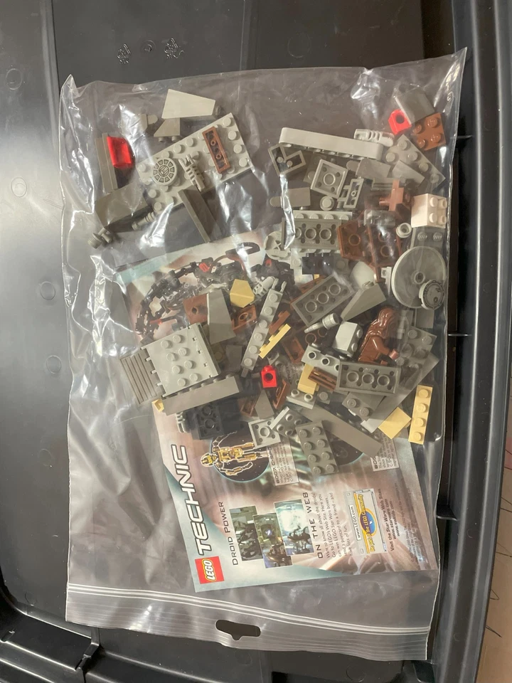 LEGO Star Wars 7127 Imperial AT-ST, photo 2 sur 2