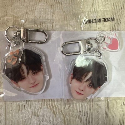 TREASURE YOSHI Acrylic Keyholder Set of 2
