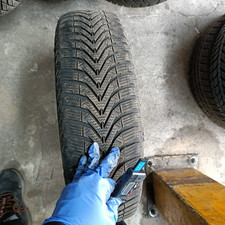 165 65 15 81T Vredestein Snow Trac 5 DOT 2017 (6.9mm) *FREE SHIPPING*