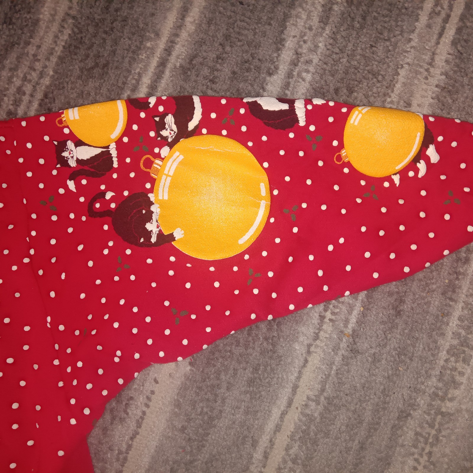 Active Elements Vintage Christmas Sweatshirt - image 2