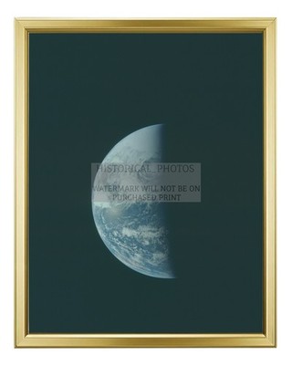 APOLLO 13 LUNAR MODULE EXTRACTION TRANSLUNAR COAST 8X10 GOLD FRAMED PHOTO