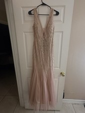XSCAPE Blush Beaded Tulle Formal Gown Sleeveless V-Neck Lined Dress Size S