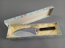 DDR Tortenheber Bakelit Kuchenschaufel VINTAGE Ostalgie OVP RETRO Kaffeetisch !