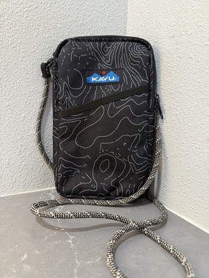 KAVU Essentials Case Wallet Crossbody Fanny Pack Belt Bag Travel Black Camping
