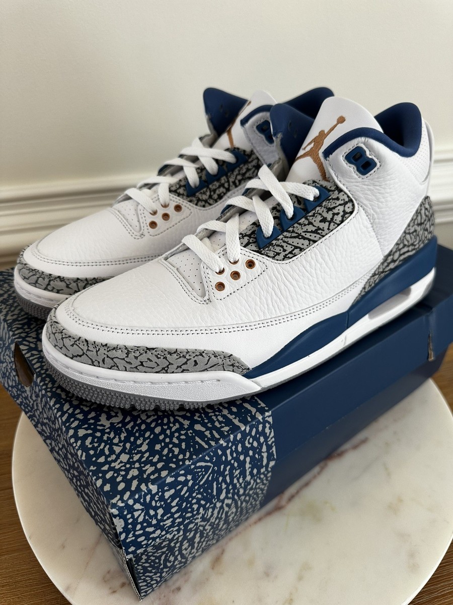 Jordan バスケットボールシューズ ネイビー/ホワイト Air Jordan 3 Retro Wizards White Metallic Copper CT8532-148 Men's