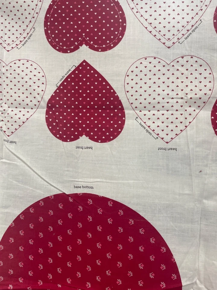 Cesta de corazón de San Valentín de colección panel de tela San Valentín corazones rojos artesanía Foto 3 de 4