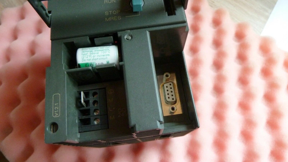 Siemens Simatic S7-300 CPU 313/6ES7 313-1AD03-0AB0 E-Stand: 2 - Image 3 of 4