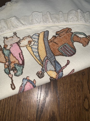 Blessed Nativity tree skirt Dimensions cross stitch Kit 8379 Completed Finished - Picture 6 of 7