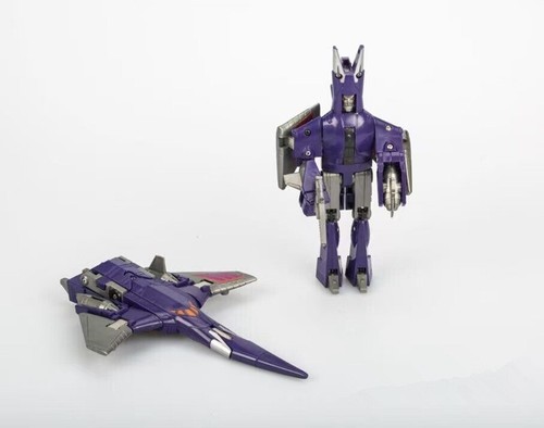 Classic replica G01 Transformable toy Cyclonus Scourge Action figure - Picture 2 of 7