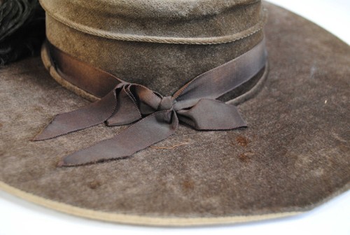 EDWARDIAN LADIES VELVET WIDE BRIMMED HAT, c1906 - Picture 8 of 11