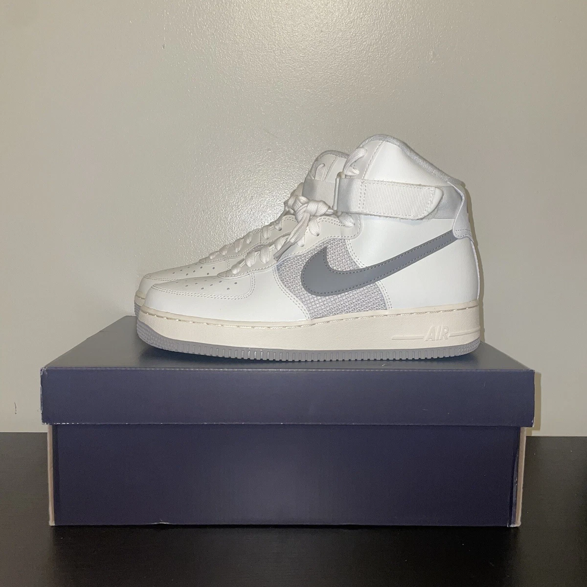 Nike Air Force 1 High LV8 Vintage DM0209-100