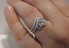 HEART ENGAGEMENT RING / 925 STERLING SILVER