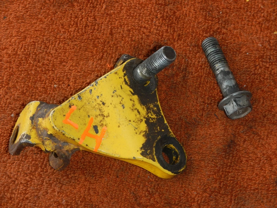 左手驱动脚挂钩安装支架 1991 91 铃木 DR350R DR 350 DR — 第 3/3 张图片