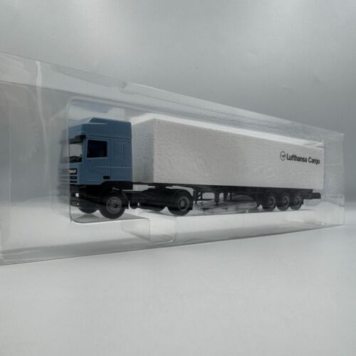 DAF 95 with semitrailer Lufthansa Cargo scale 1/87 (HO) - Picture 8 of 8