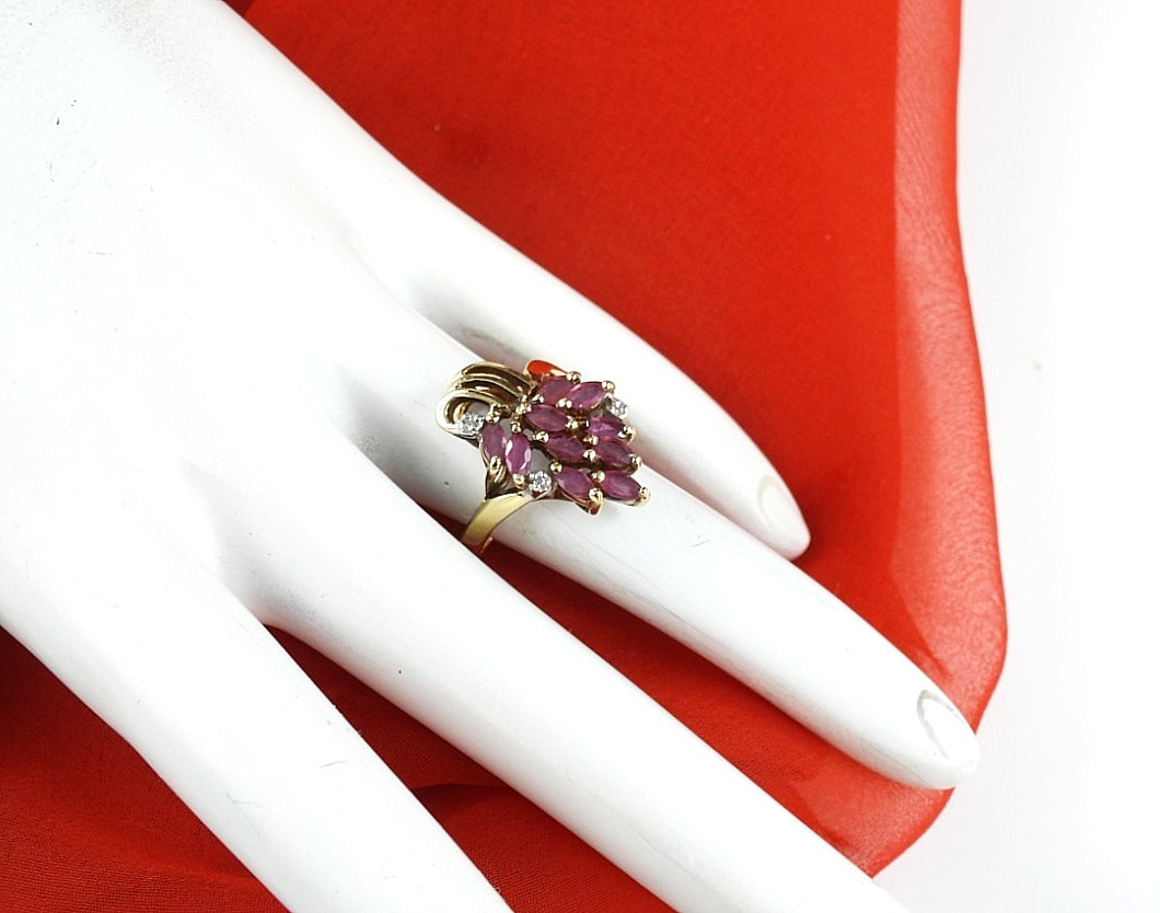 Vintage Solid 10K Gold Ruby Diamonds Emerlad Cut … - image 8