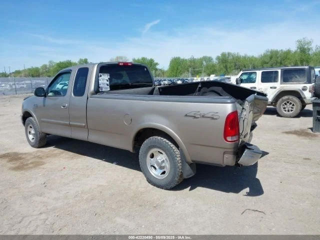 Driver Sun Visor Thru 2/04/02 Super Cab OEM 00-02 FORD F150 PICKUP 1371843 Foto 4 de 4