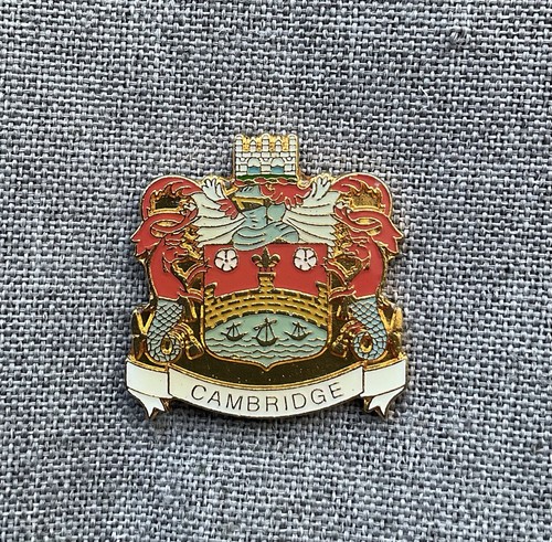 Cambridge City Coat Of Arms University Pin Badge Brooch