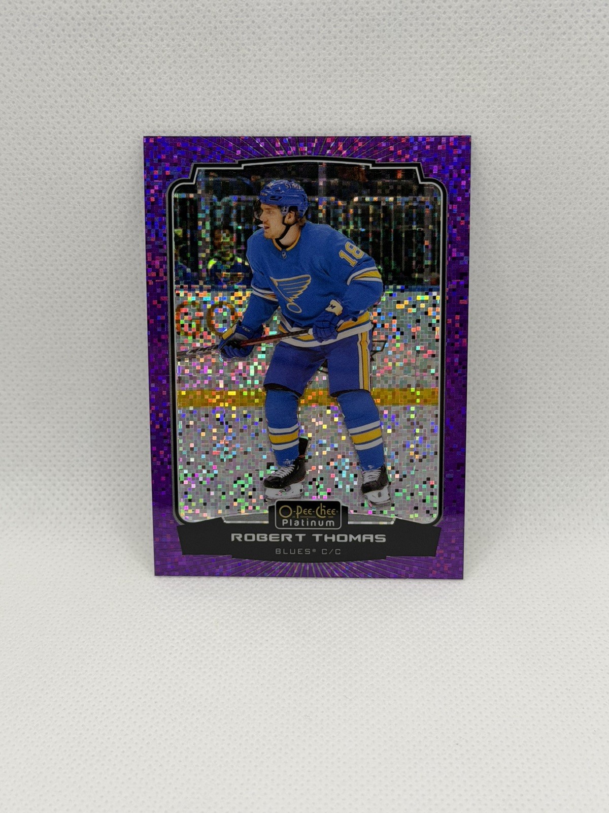 2022-23 O-Pee-Chee Platinum Robert Thomas #156 Violet Pixels /299 Blues