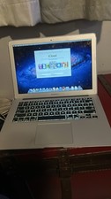 Apple MacBook Air 11-inch 2015 i5 4GB 128GB SSD Silver