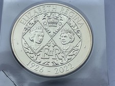 QUEEN ELIZABETH II 2022 5 POUND &pound;5 COIN MEMORIAL BRILLIANT UNCIRCULATED BU UNC